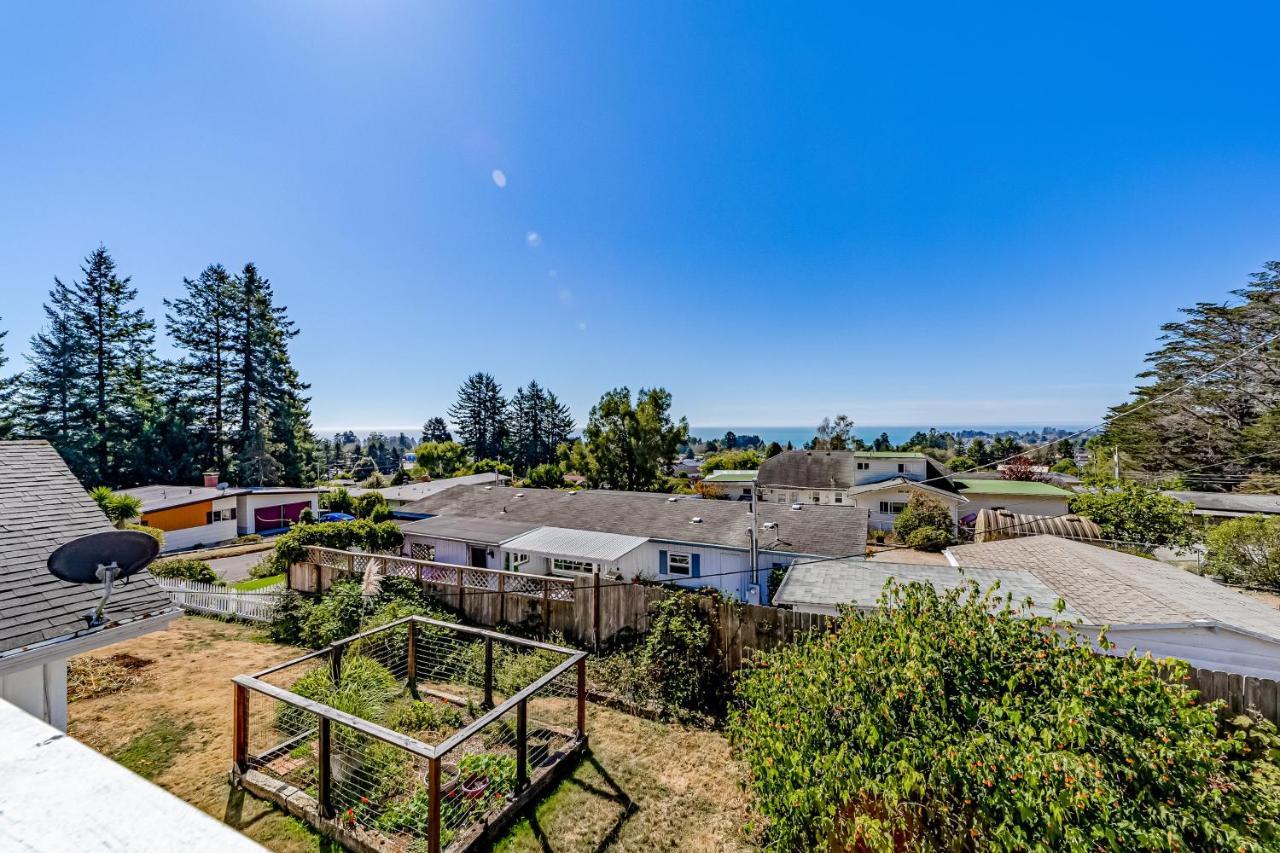 Harbor View Apartment Brookings Exterior photo